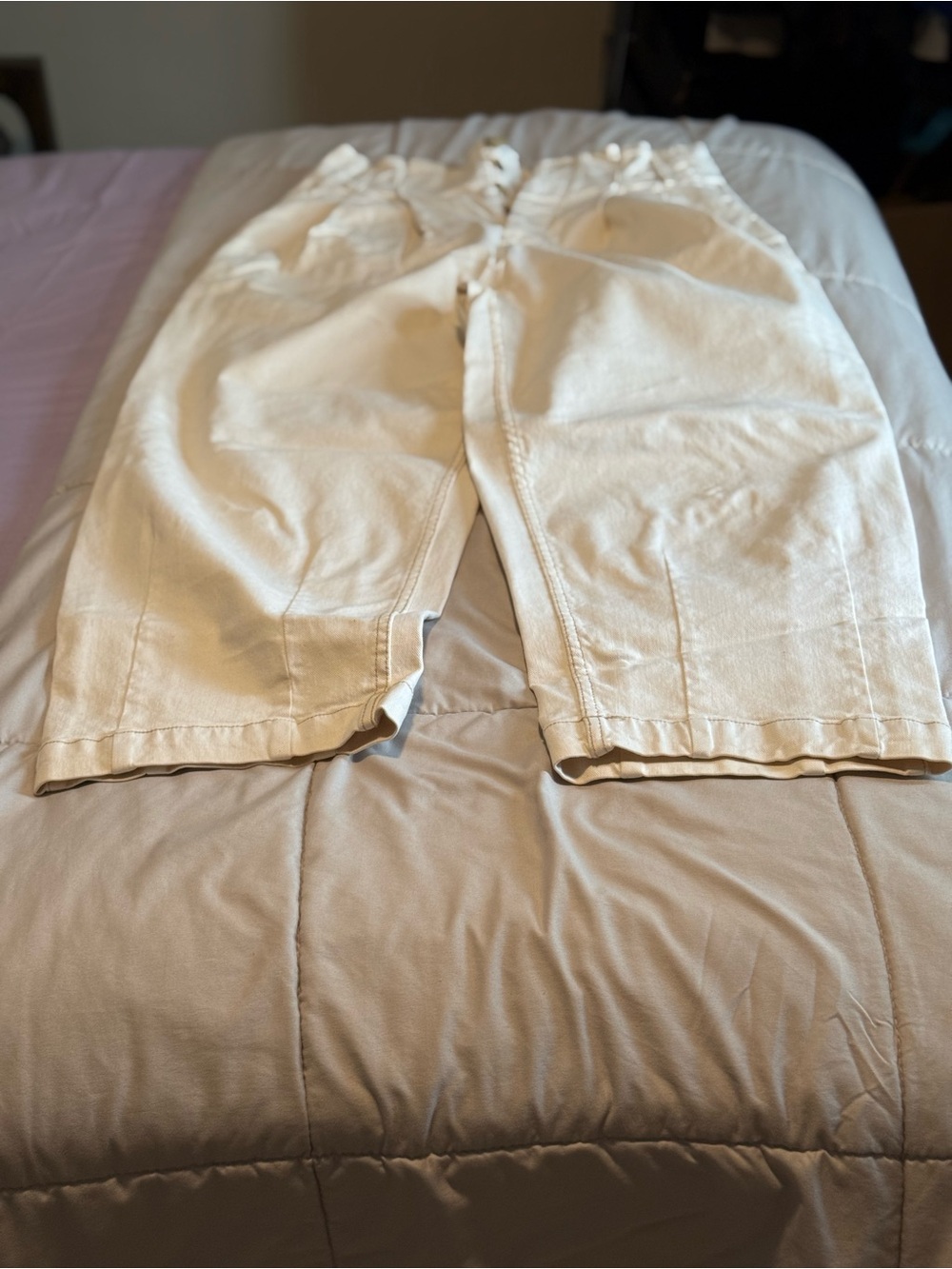 Cropped Cream Cotton Pants